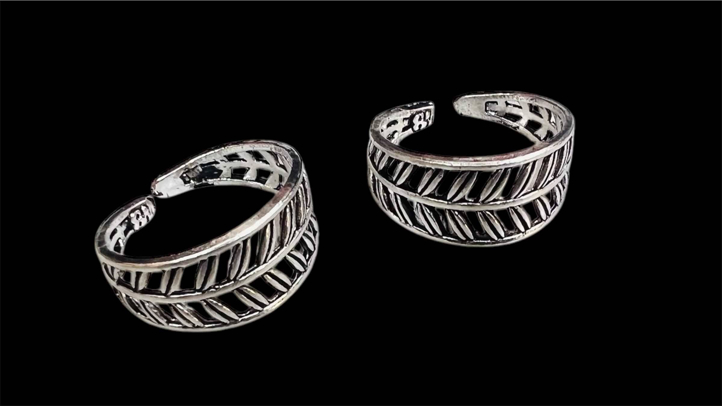 Silver Plated Toe ring Bichua Bichiya Challa designer stone toe rings 1 Pair (2Pcs)