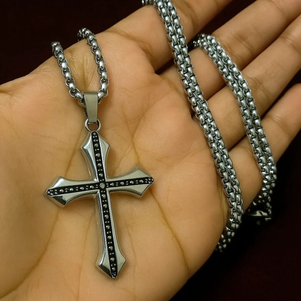 Jesus Cross Pendant For Women and Men (2)