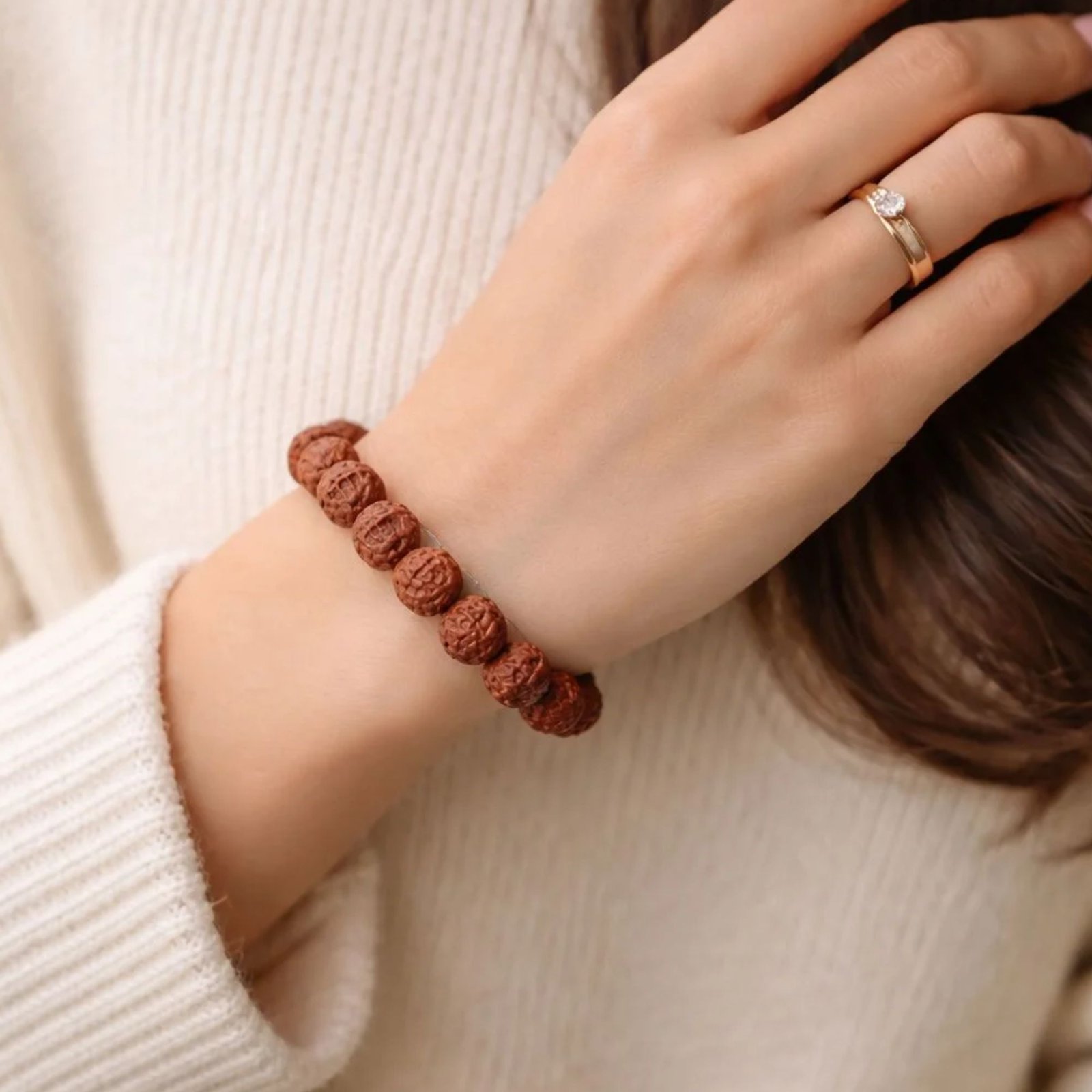 Rudraksha Bracelet Powerful Shield of Growth & Positivity Unisex Bracelet for Men & Women - Image 4