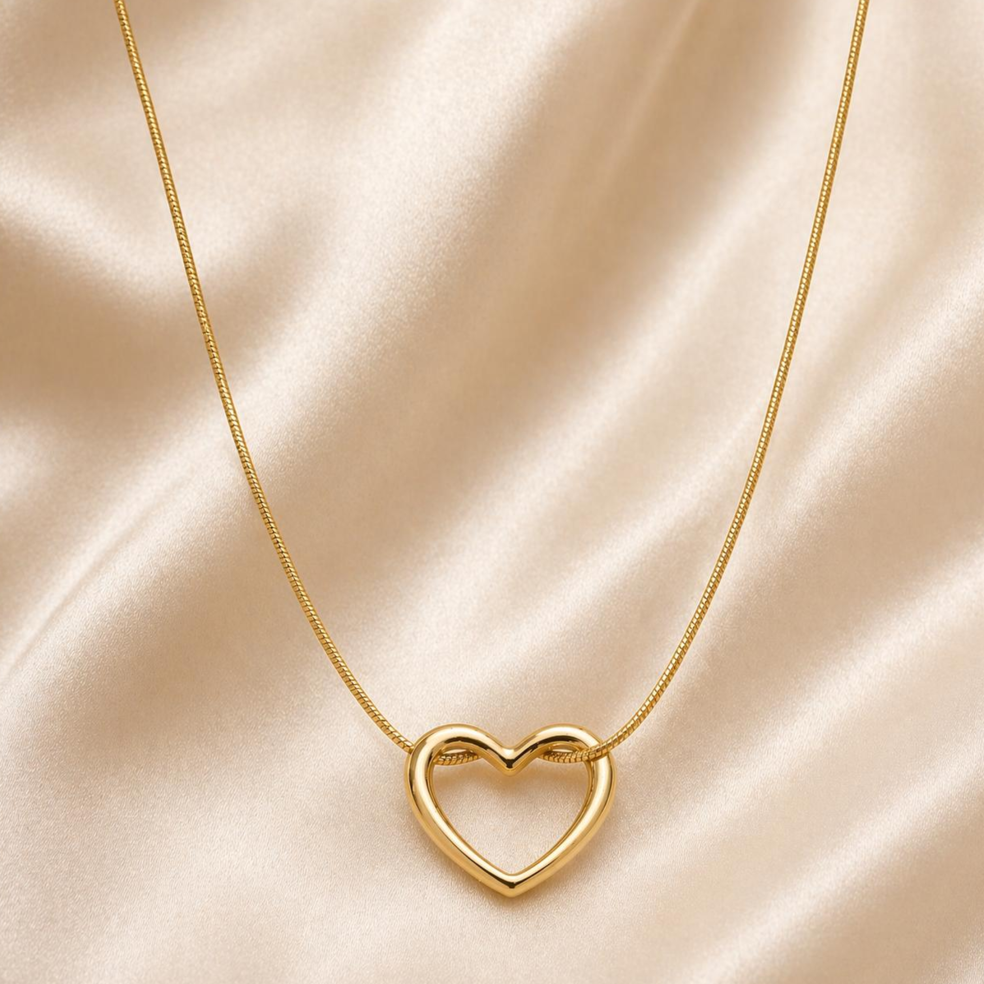 Anti-Tarnish Gold Plated Heart Knot Pendant Necklace for Women - Image 2