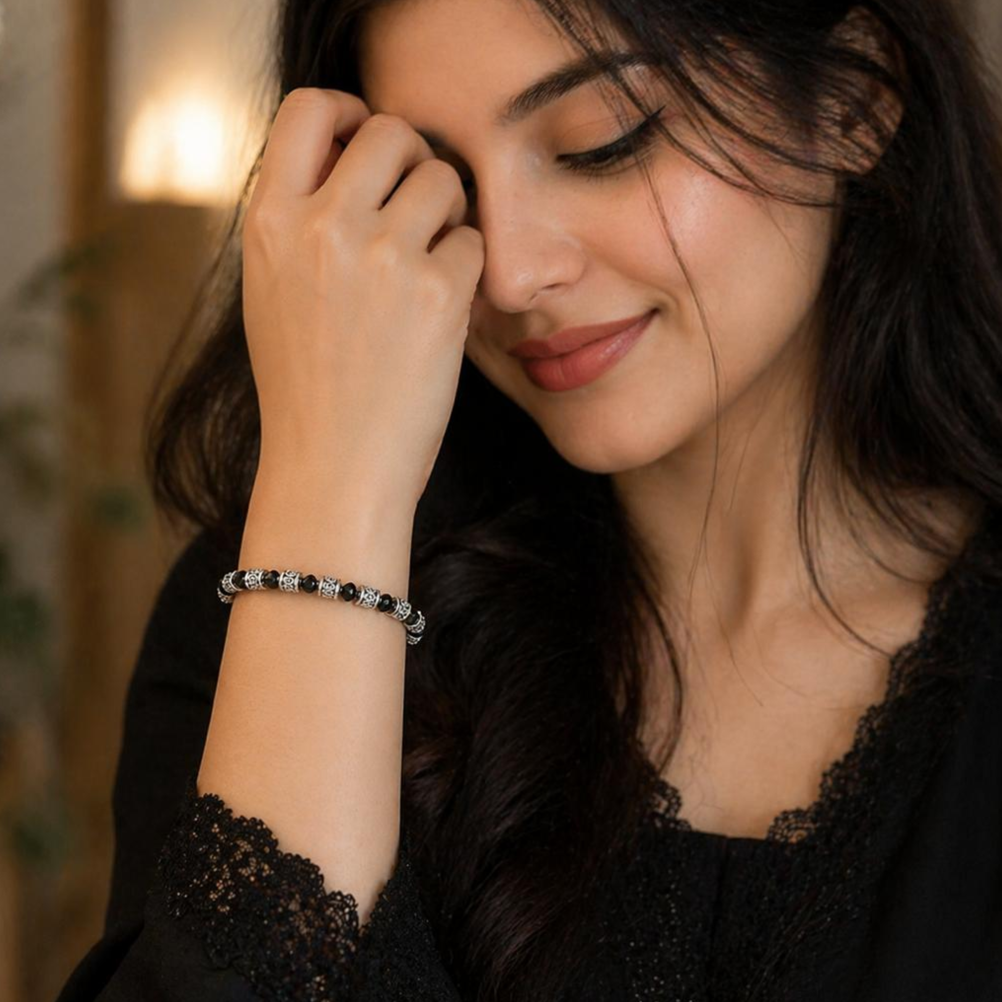 Antique Silver Black Crystal Bracelet – Unisex - Image 4