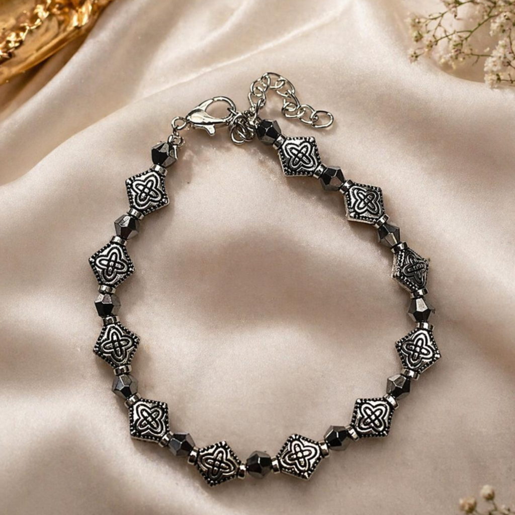 SILVOSWAN Antique Silver Celtic Knot Beaded Bracelet for Women